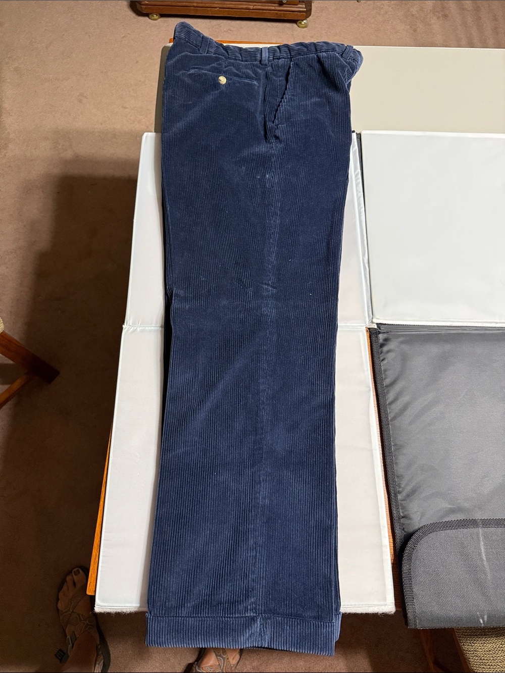 Vineyard Vines Men's Navy Corduroy Pants